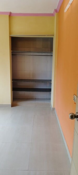 Furnished Amenities in 1 BHK Apartment at Shree Krupa Vaibhav Villas, Majiwada – for Rent