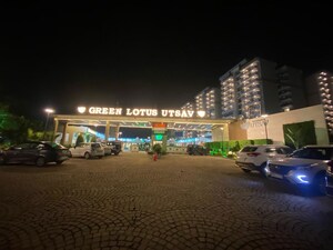 3 BHK Apartment For Rent in Maya Green Lotus Utsav, International Airport Road