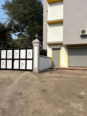  Shop – Exterior View View at Cunchelim - for Rent