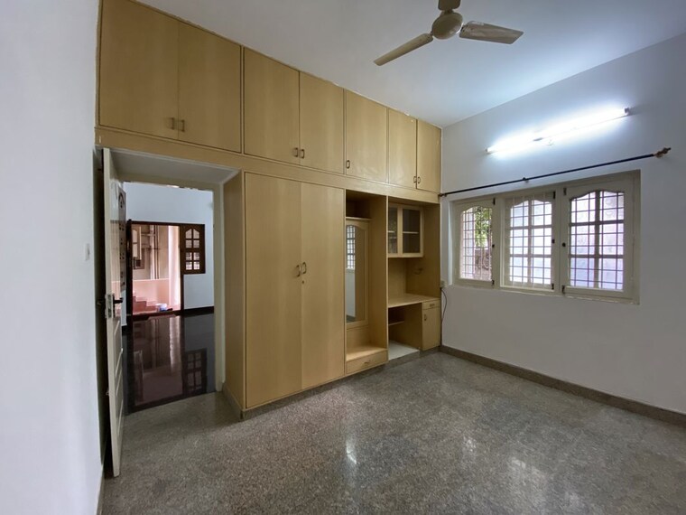 Room, kanaka nagar 2 Bedroom 1200 Sq.Ft. Builder Floor In Kanaka Nagar Bangalore 9813039