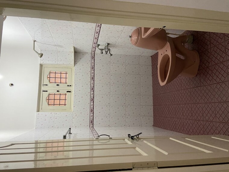 Bathroom, kanaka nagar 2 Bedroom 1200 Sq.Ft. Builder Floor In Kanaka Nagar Bangalore 9813039