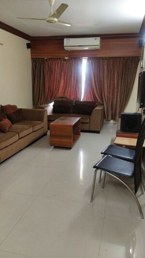 Living Room in 3 BHK Apartment at Rahul Towers, Kothrud – for Rent