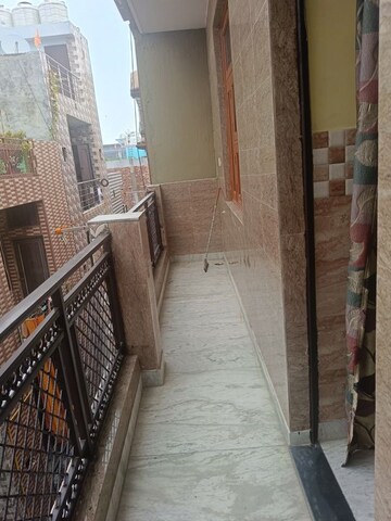 Balcony in 2 BHK Builder Floor at Sant Nagar – for Rent