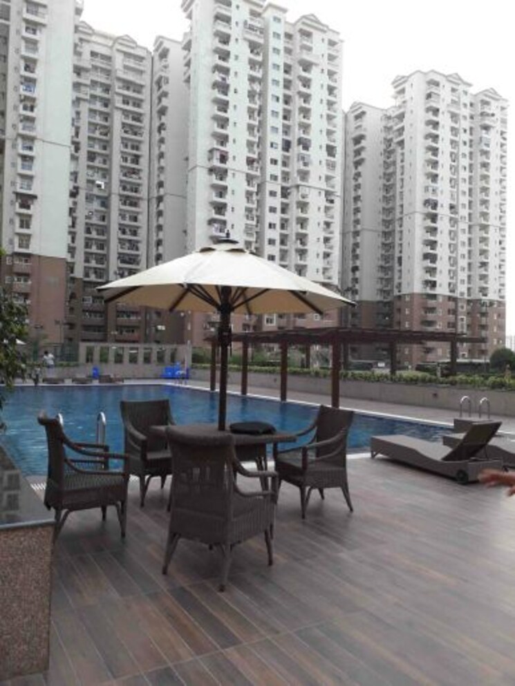 Gym, nimbus-the-hyde-park 2 Bedroom 915 Sq.Ft. Apartment In Sector 78 Noida 9509687