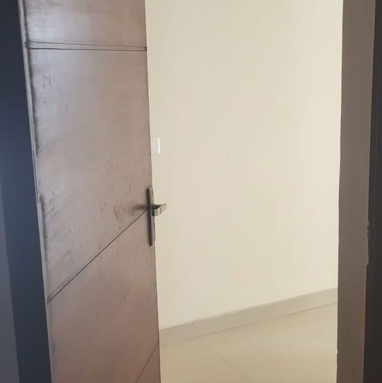 undefined, imperia-esfera 2.5 Bedroom 1578 Sq.Ft. Apartment In Garoli Kalan Gurgaon 9813074