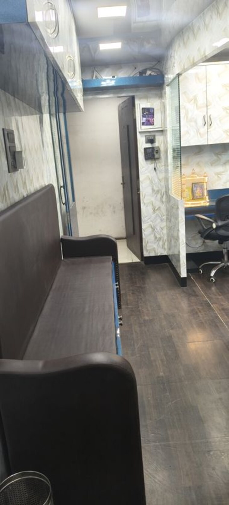 Team Area, vashi sector 30a Commercial Office Space 500 Sq.Ft. In Vashi Sector 30a Navi Mumbai 9813089