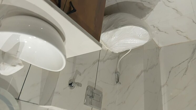 Master Bedroom, anant-raj-ashok-estate 3 Bedroom 1680 Sq.Ft. Builder Floor In Sector 63a Gurgaon 9813098