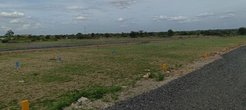  Plot For Sale in Siruganur