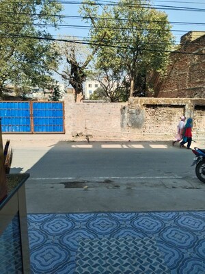 Parking in  Shop at Hatia – for Rent