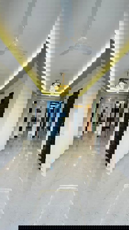 2.5 BHK + Study Room Builder Floor For Sale in Smart World Gems