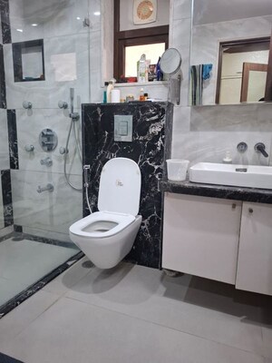 Bathroom in 4 BHK Apartment at Fortune Royal One, Banjara Hills – for Rent