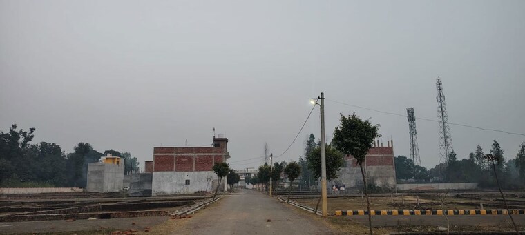 undefined, mohanlalganj  1401 Sq.Yd. Plot In Mohanlalganj Lucknow 9813141