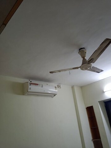 Furnished Amenities in 2 BHK Apartment at Tyagi Uttam Plaza, Kharadi – for Rent