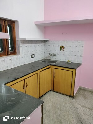 Kitchen in 2 BHK Builder Floor at Gomti Nagar – for Rent