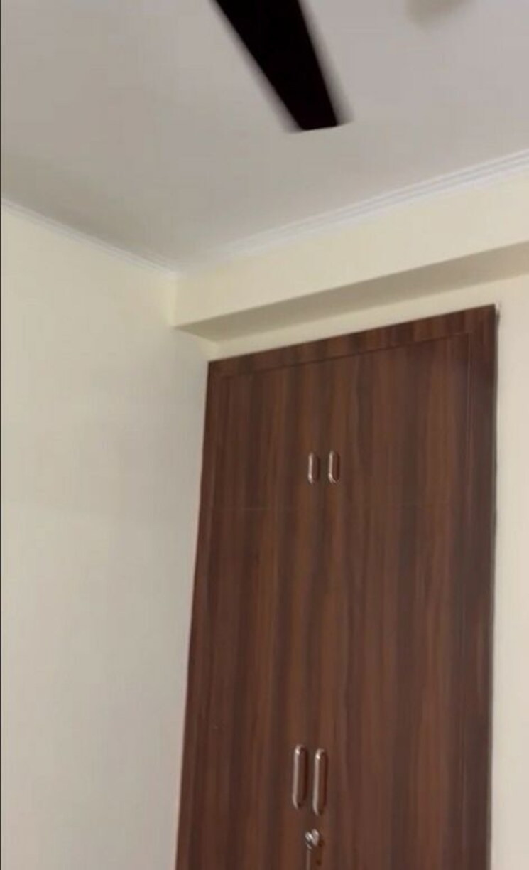 Room, amrapali-centurian-park 3 Bedroom 1440 Sq.Ft. Apartment In Tech Zone 4 Greater Noida Greater Noida 9503365