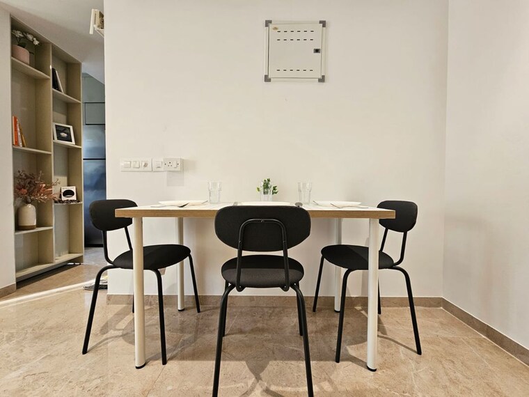 Dining area, hiranandani-regent-hill 1 Bedroom 550 Sq.Ft. Apartment In Powai Mumbai 9813169