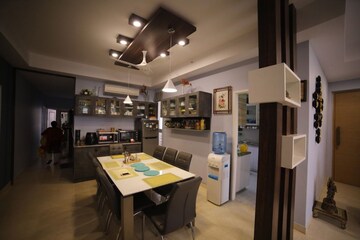 Team Area in 3.5 BHK Apartment at M3M Merlin, Sector 67 – for Rent