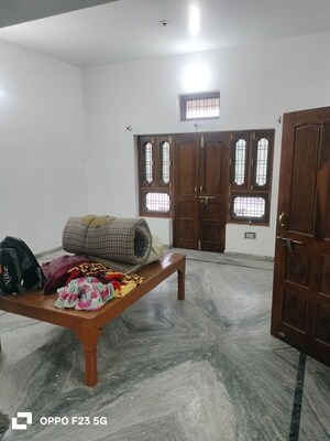 Living Room in 2 BHK Builder Floor at Gomti Nagar – for Rent