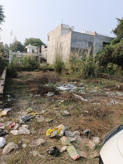 Plot For Sale in Gomti Nagar