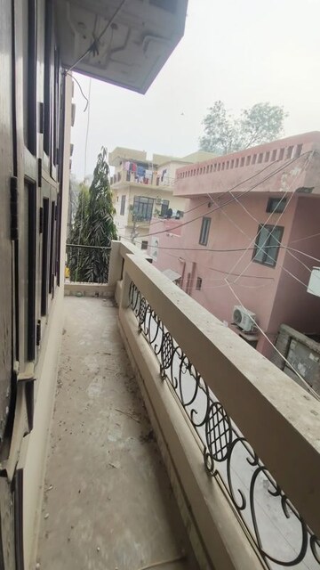 Balcony in 3 BHK Builder Floor at Dharam Colony – for Rent