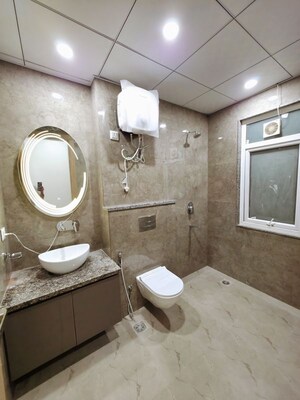 Bathroom in 1 BHK Builder Floor at SS 100, Sector 49 – for Rent