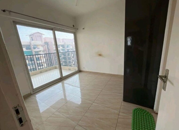 Room, gaur-atulyam 1 Bedroom 715 Sq.Ft. Apartment In Omicron I Greater Noida Greater Noida 9811368