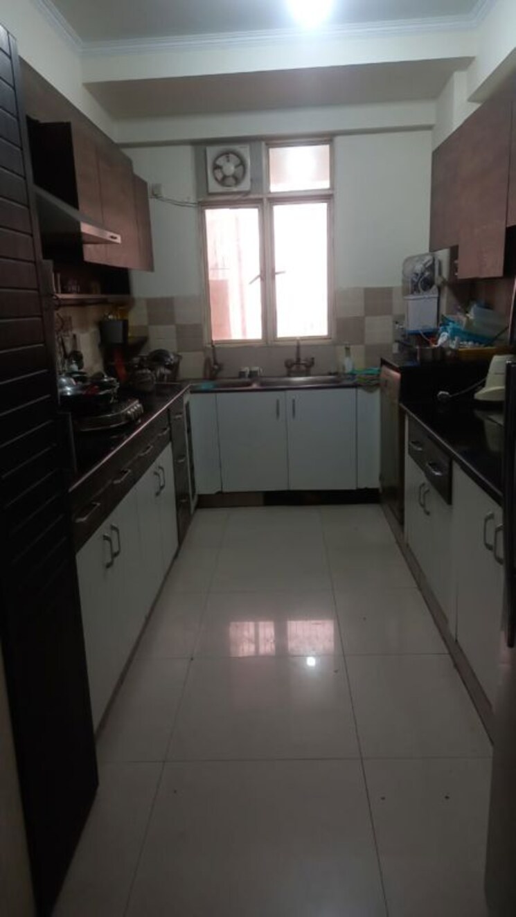 Kitchen, shakti khand 2 Bedroom 950 Sq.Ft. Builder Floor In Shakti Khand Ghaziabad 9813297