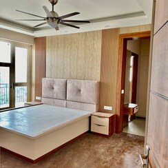 4 BHK + Servant Room Apartment For Sale in Imperia Esfera