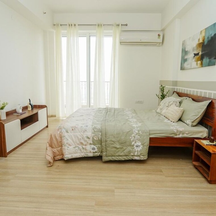 Living Room, dlf-regal-gardens 3 Bedroom 1818 Sq.Ft. Apartment In Sector 90 Gurgaon 9813315