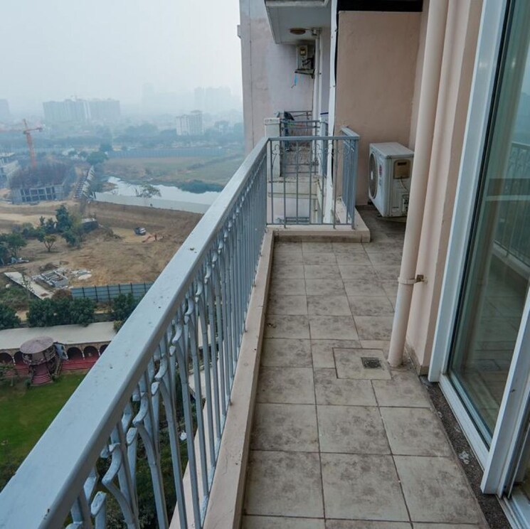 Balcony, dlf-regal-gardens 3 Bedroom 1818 Sq.Ft. Apartment In Sector 90 Gurgaon 9813315
