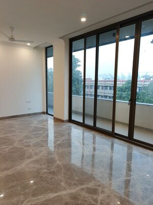 4 BHK Builder Floor For Sale in Nizamuddin East