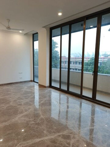 4 BHK Builder Floor For Sale in Nizamuddin East