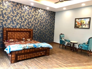 Bedroom in 5 BHK Villa at Chattarpur – for Sale