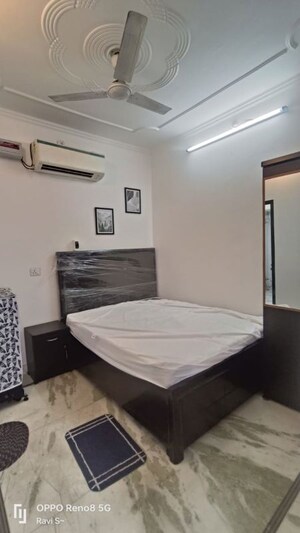 Bedroom in 2 BHK Builder Floor at Palam Vihar Residents Association, Palam Vihar – for Rent