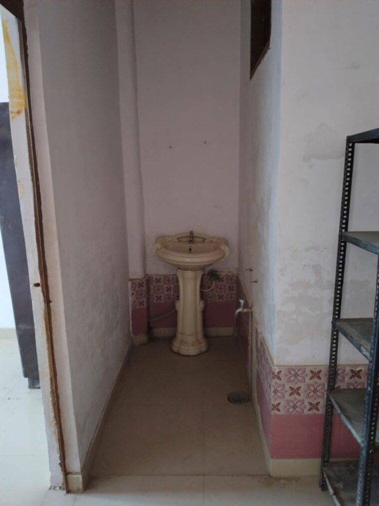 Bathroom, khargapur 2 Bedroom 900 Sq.Ft. Independent House In Khargapur Lucknow 9813360