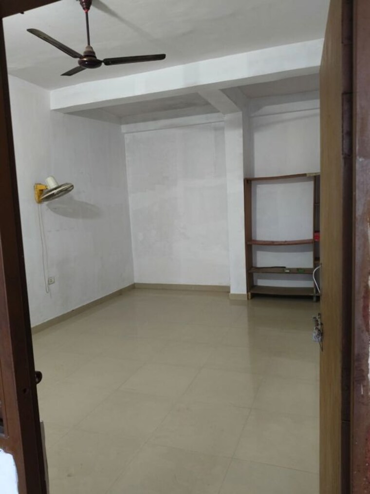 Room, khargapur 2 Bedroom 900 Sq.Ft. Independent House In Khargapur Lucknow 9813360