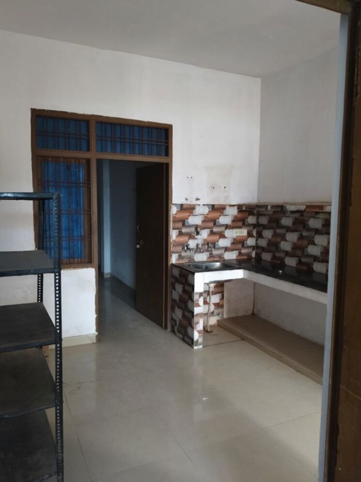 Room, khargapur 2 Bedroom 900 Sq.Ft. Independent House In Khargapur Lucknow 9813360