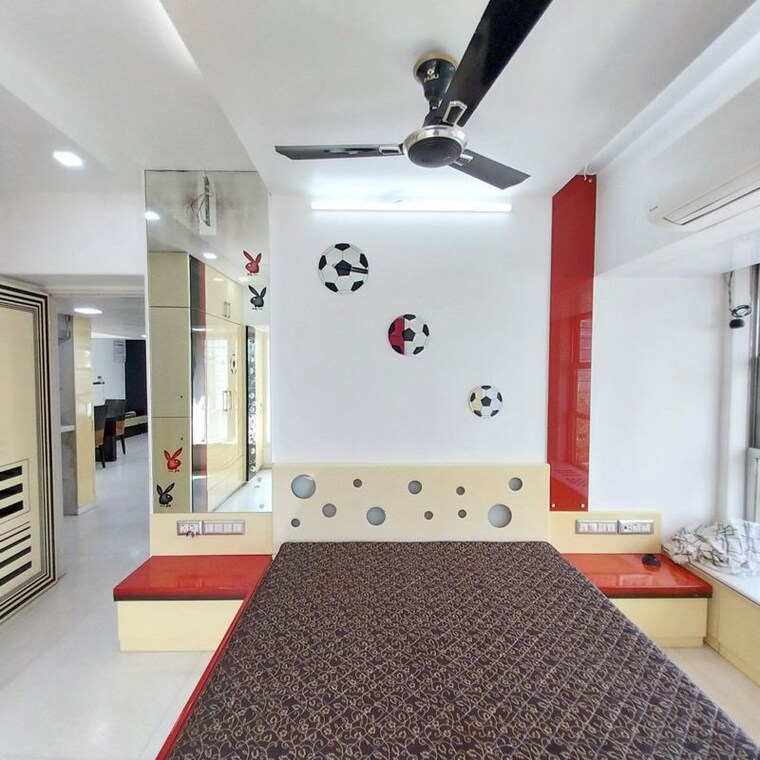 Bedroom, babulnath 3 Bedroom 2000 Sq.Ft. Apartment In Babulnath Mumbai 9813366