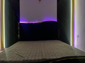 Bedroom in 3 BHK Builder Floor at Saket – for Rent