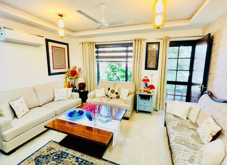 Living Room, ansal-plaza-sector-23 2 Bedroom 1700 Sq.Ft. Builder Floor In Sector 23 Gurgaon 9813382