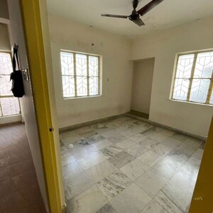 Room in 2 BHK Apartment at Vaishnavi Garden, Joka – for Rent