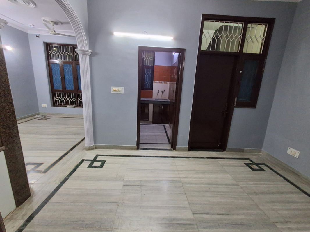 2 BHK + Pooja Room 112 Sq.Mt. Independent House in RWA Apartments Sector 47