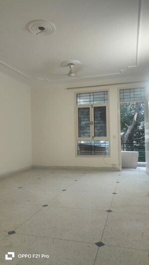 2 BHK Builder Floor For Rent in Unitech South City II, Sector 50