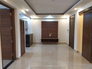 Living Room in 2 BHK Builder Floor at Ansal Plaza Sector-23, Sector 23 – for Rent