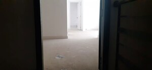 Room in 3 BHK Apartment at DTC Southern Heights, Joka – for Rent