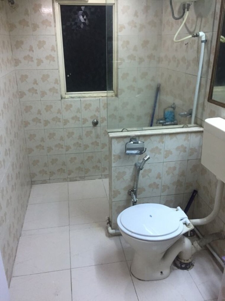 Bathroom, naiknavare-trinity-court 1 Bedroom 800 Sq.Ft. Apartment In Koregaon Park Pune 9813421