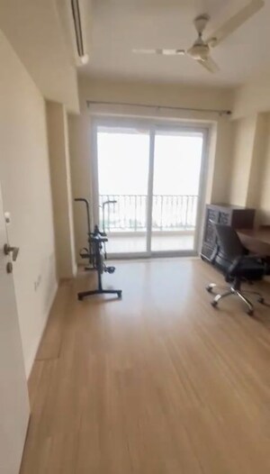Living Room in 3 BHK Apartment at DLF The Skycourt, Sector 86 – for Rent