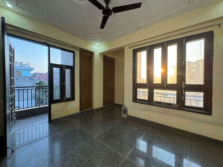 Room, chattarpur 2 Bedroom 950 Sq.Ft. Builder Floor In Chattarpur Delhi 9813443