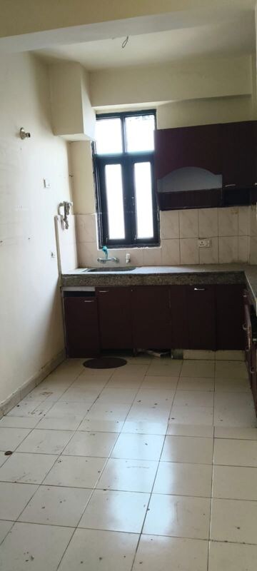 Kitchen in 3 BHK Apartment at Shree Energy Classic Residency, Raj Nagar Extension – for Rent