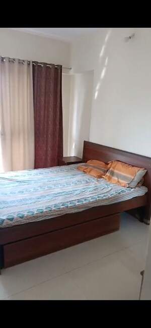 Bedroom in 2 BHK Apartment at Chandak Stella, Goregaon West – for Rent